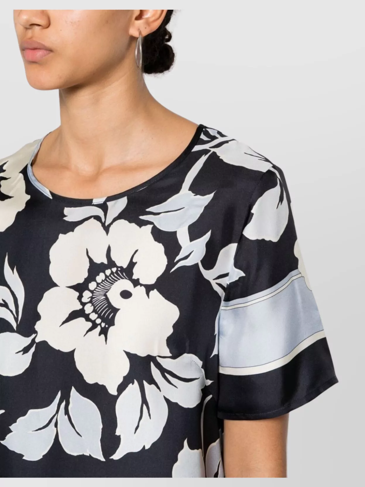 Parosh Floral Print Relaxed Fit Short Sleeve Top