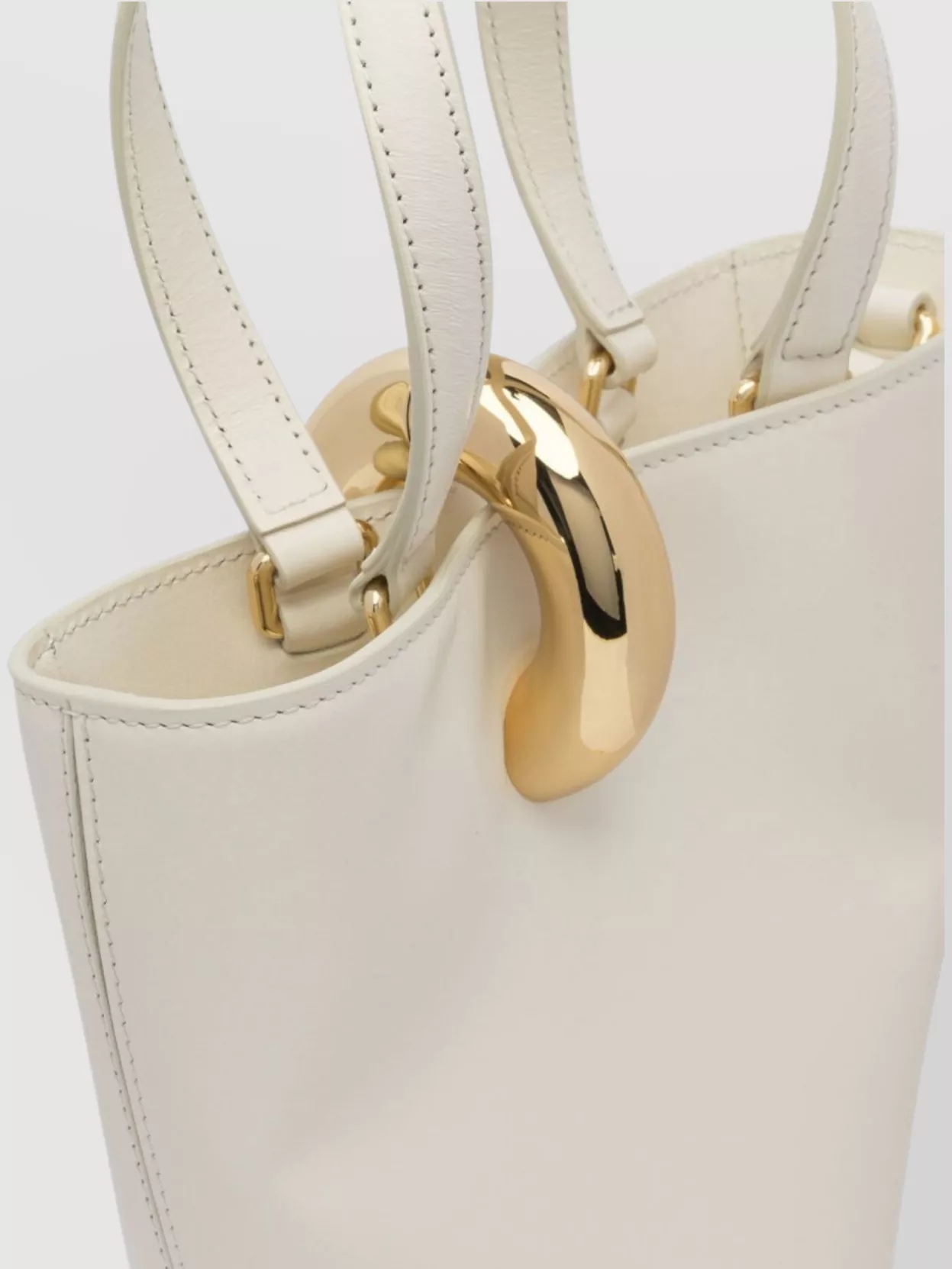 Jacquemus Structured Shoulder Bag Detachable Strap