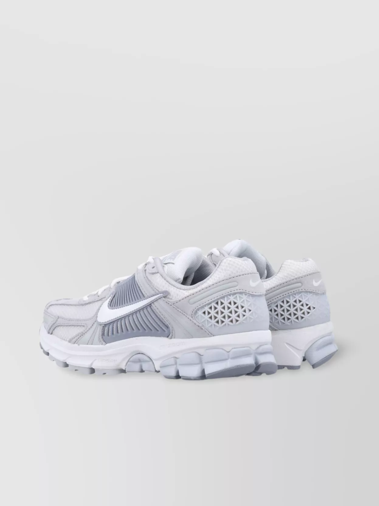 Nike Vomero 5 Zoom Sneakers