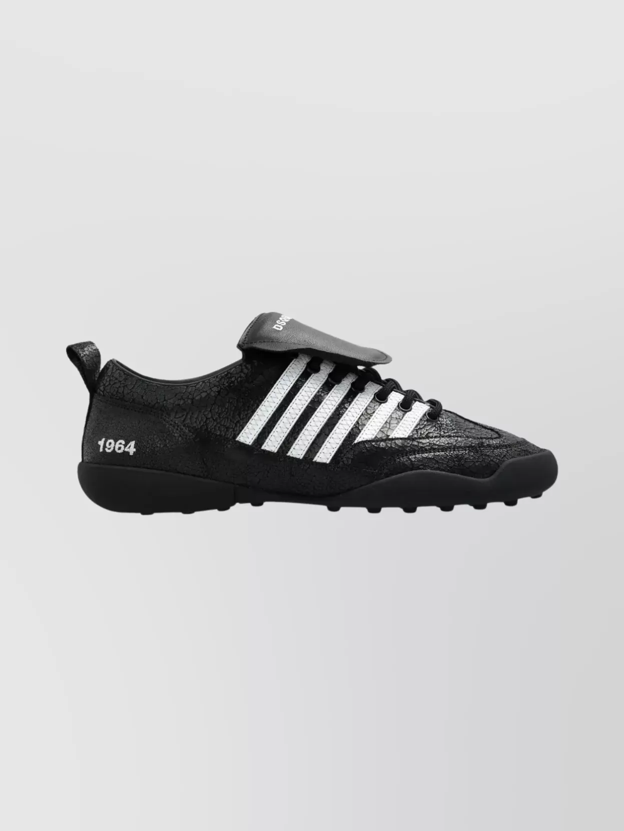 Dsquared2 Round Toe Low Top Lace-Up Sneakers