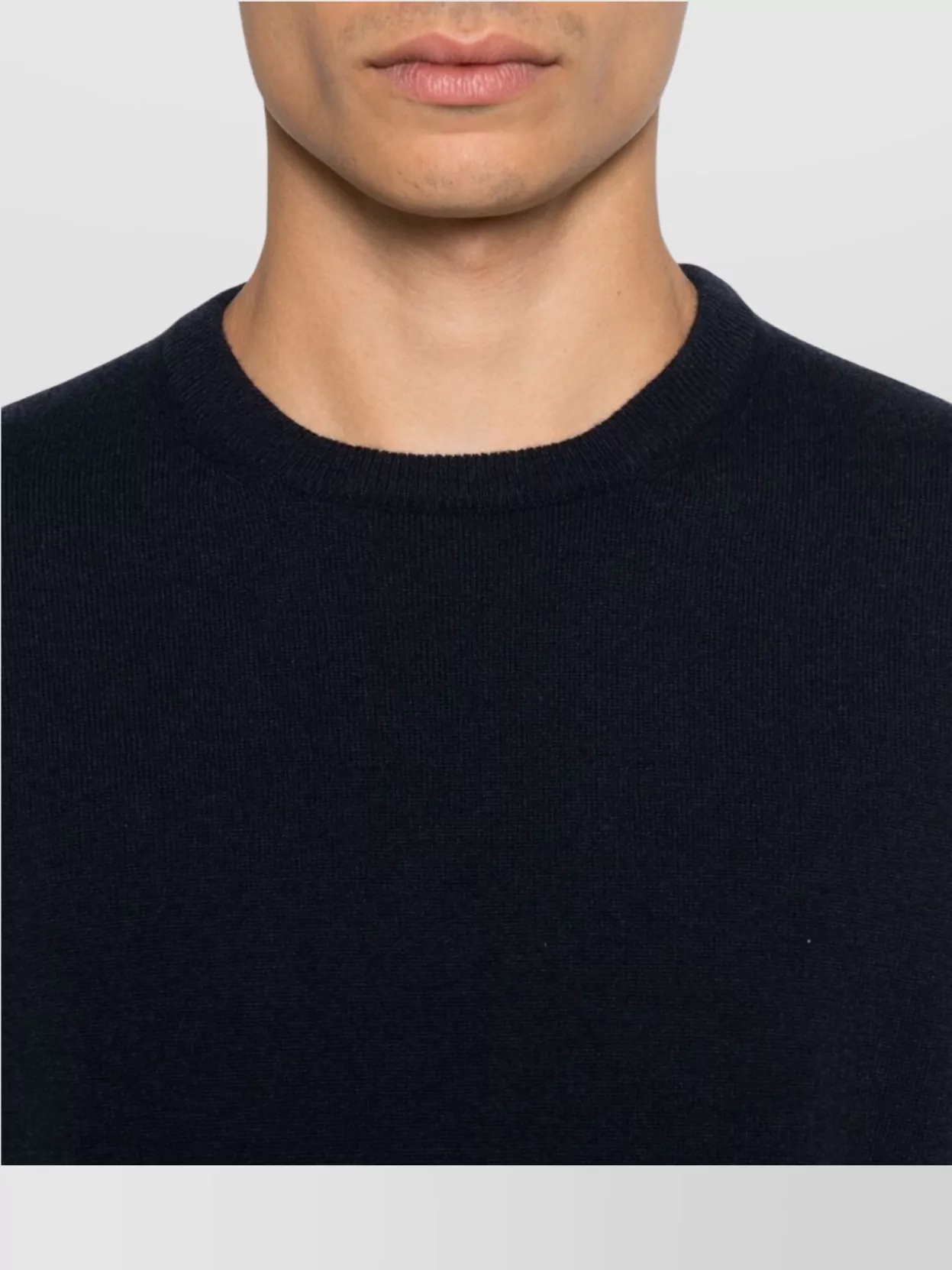 Malo Crew Neck Wool Sweater With Long Sleeves