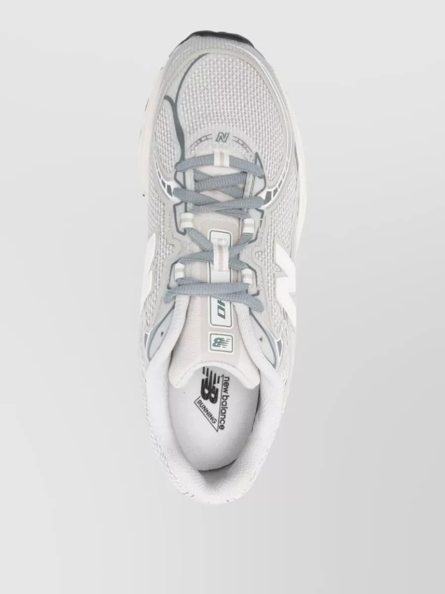 New Balance Low-Top Sneakers