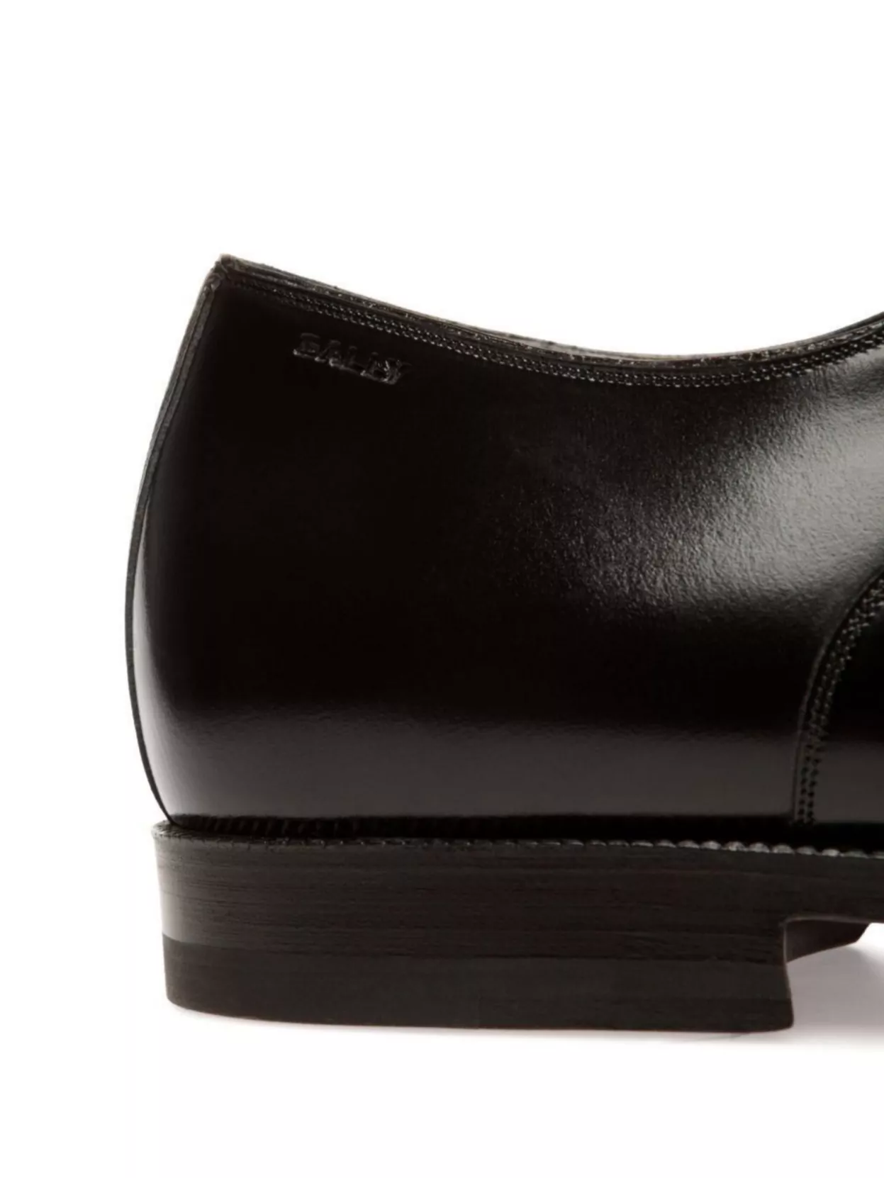 Bally Calfskin Lace-up Blake Construction Brogues