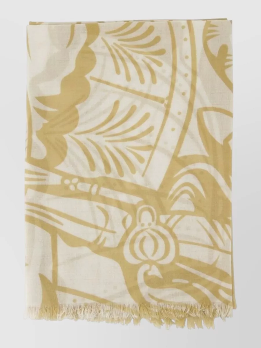 Burberry wool scarf