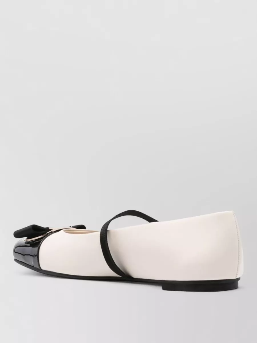 Ferragamo Leather Ballerina Flats Round Toe Bow
