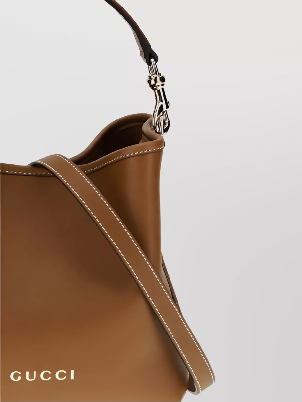 Gucci Gg Logo Leather Bucket Bag