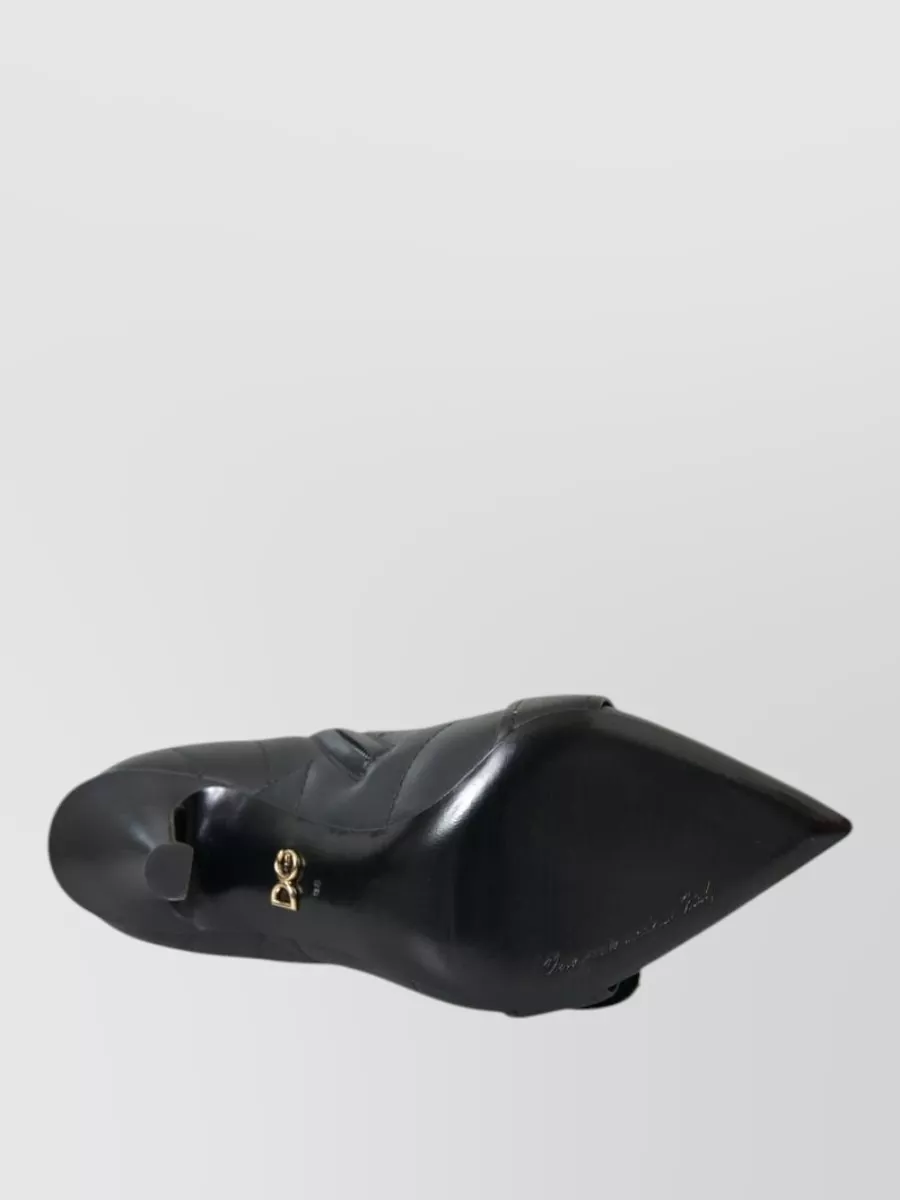 Dolce&Gabbana Leather Quilted Buckled Pumps