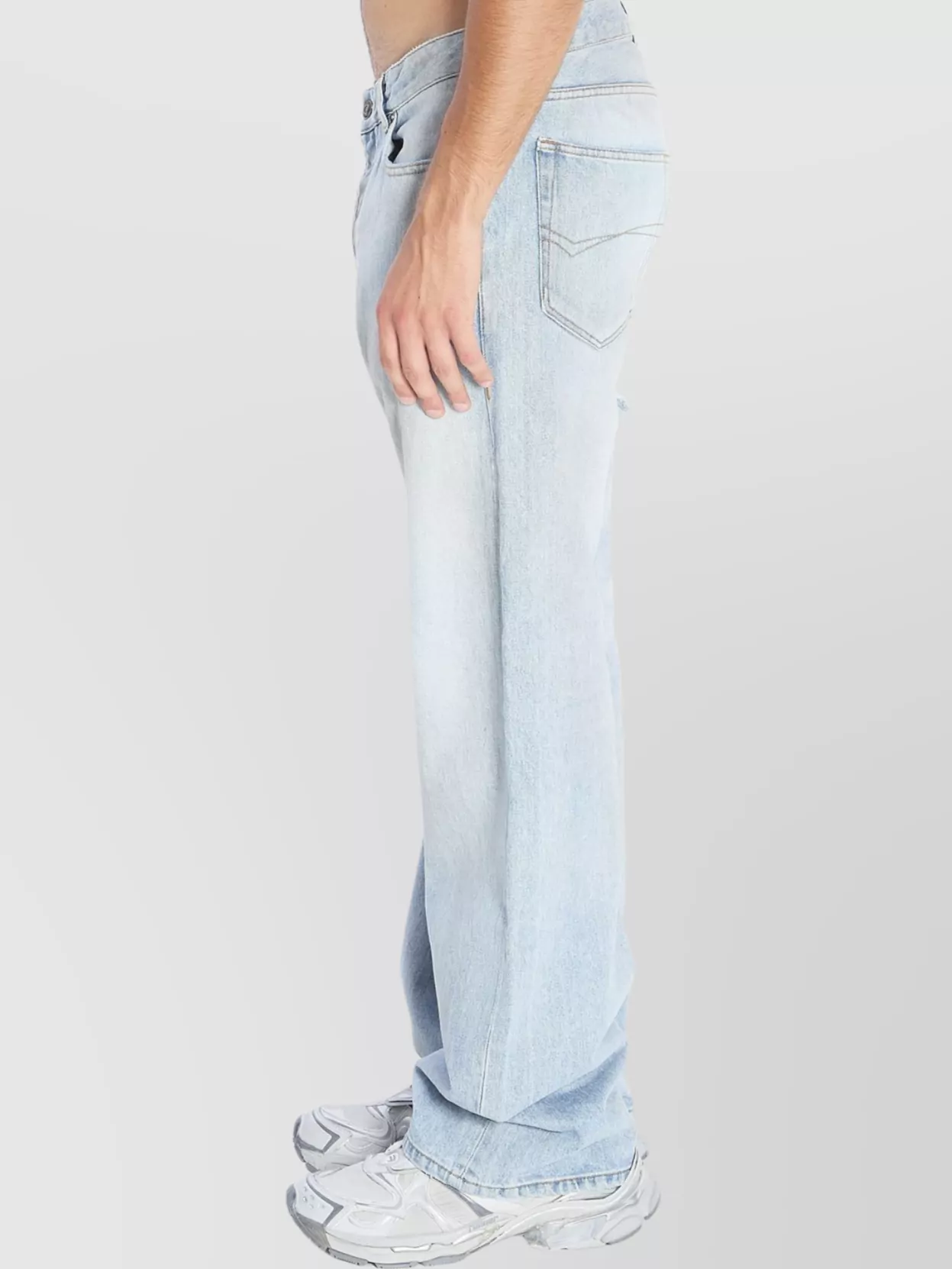 Balenciaga Relaxed Fit Distressed Denim Trousers In Blue