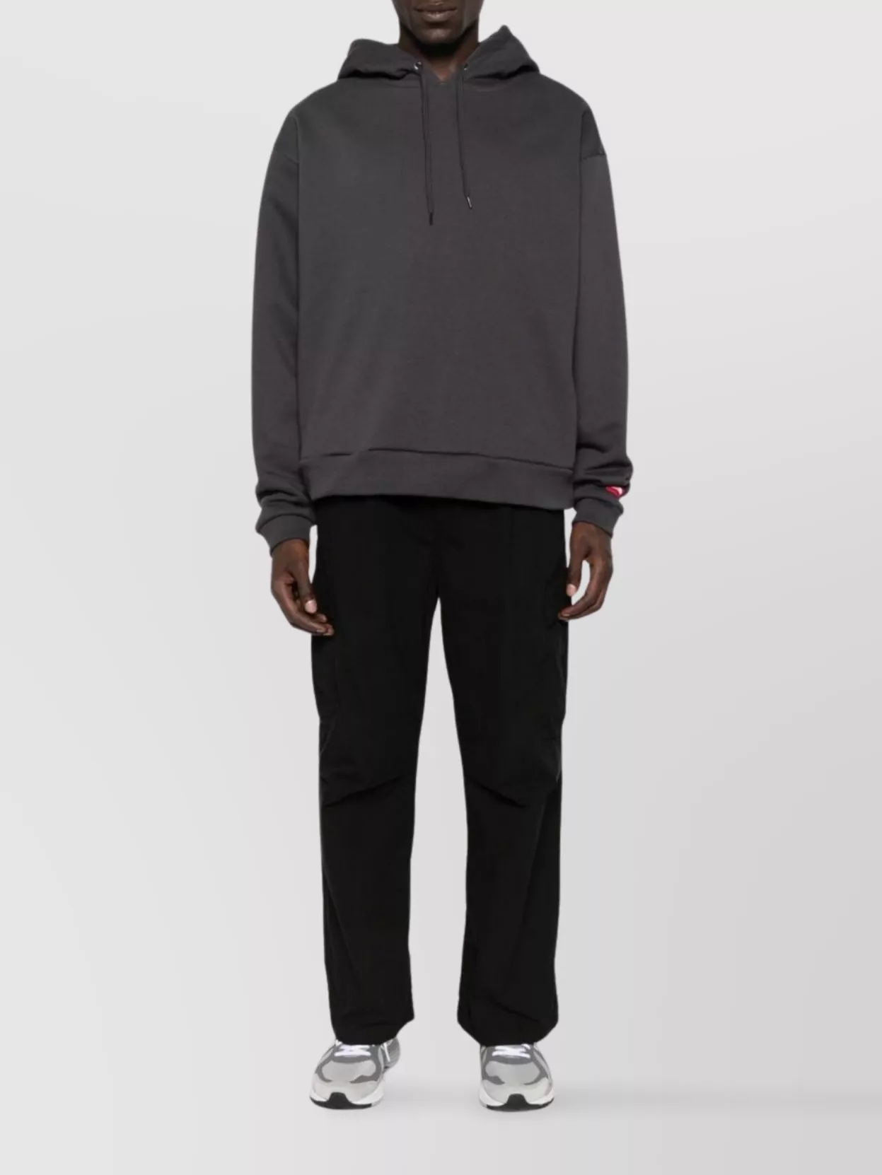 Carhartt Straight Leg Cargo Trousers With Multiple Pockets In Black