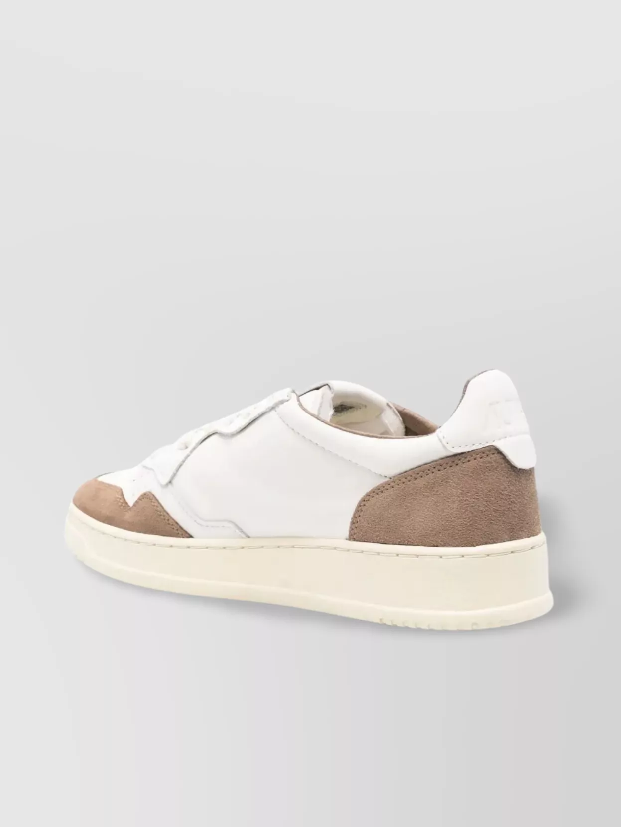 Autry Low Suede Sneakers Medalist