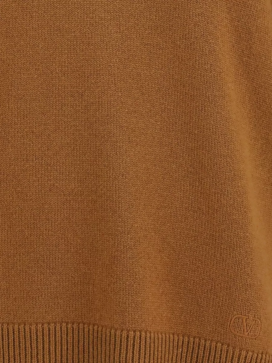Valentino Cashmere V-Neck Long-Sleeve Sweater