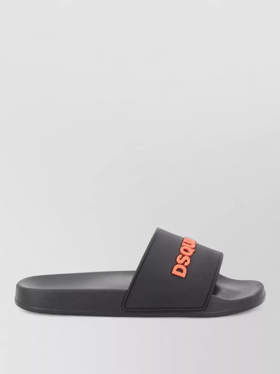 Dsquared2 logo rubber slides
