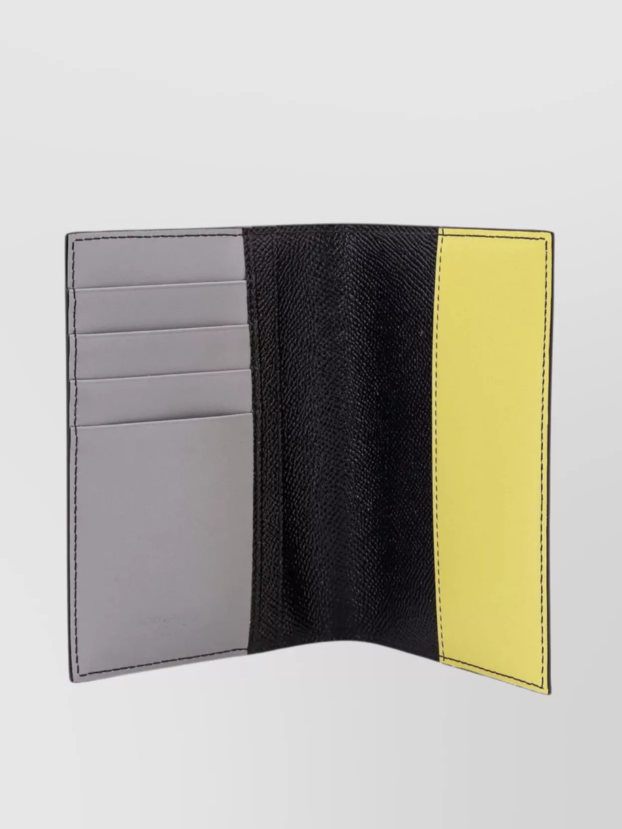 Dolce&Gabbana Animalier Print Passport Holder With Iconic Stitching