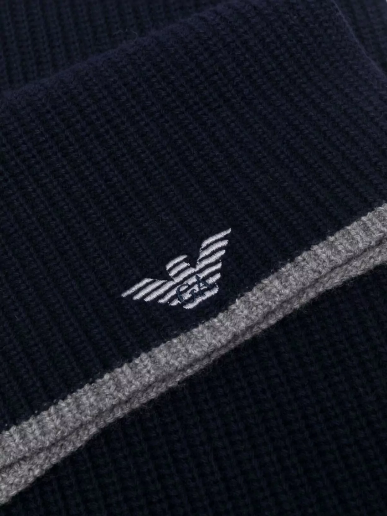 Emporio Armani Ribbed Knit Scarf And Beanie Set