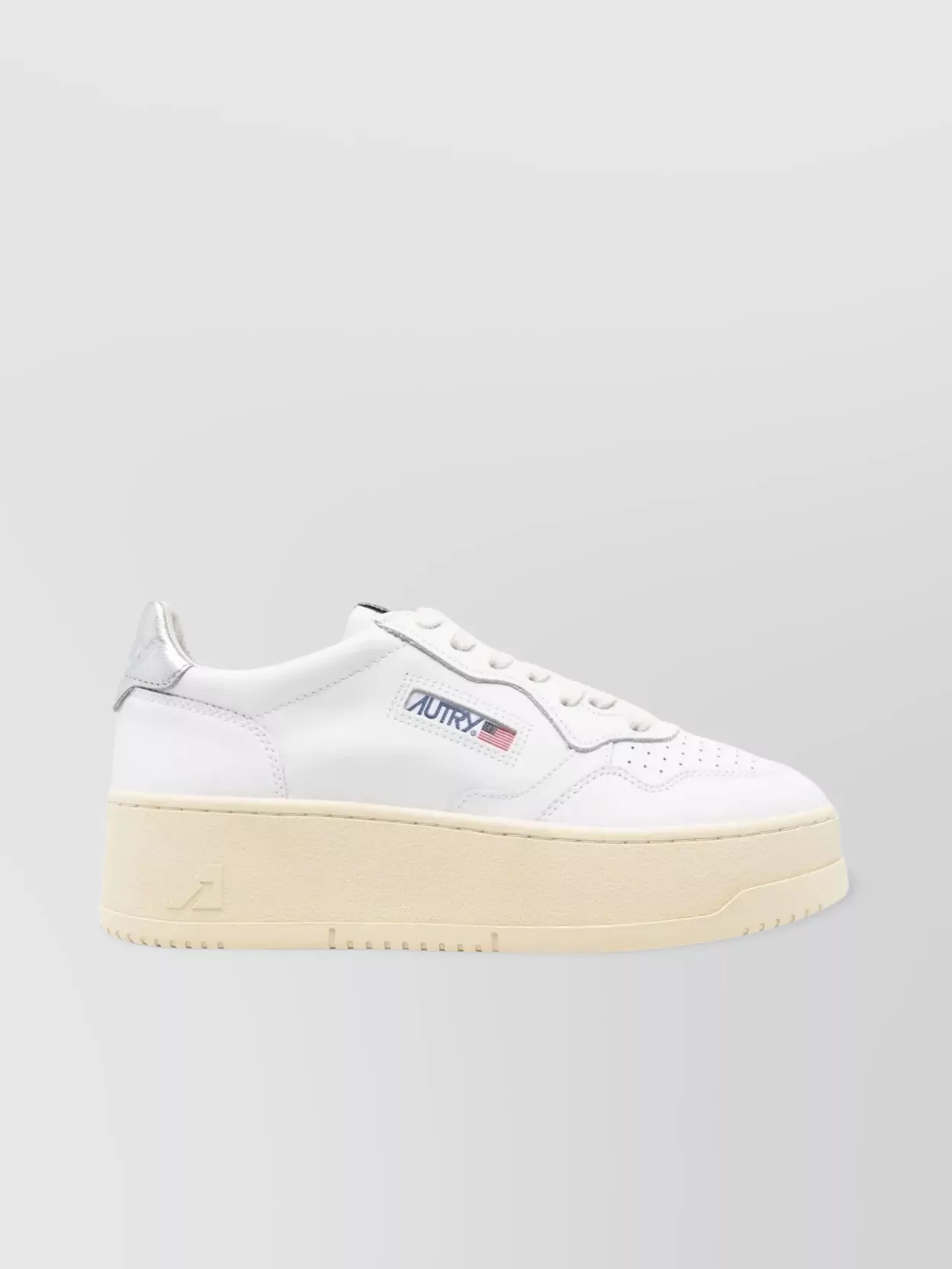 AUTRY スニーカー WSLMUB07 SNEAKERS-MEDALIST-LOW-IN-PELLE