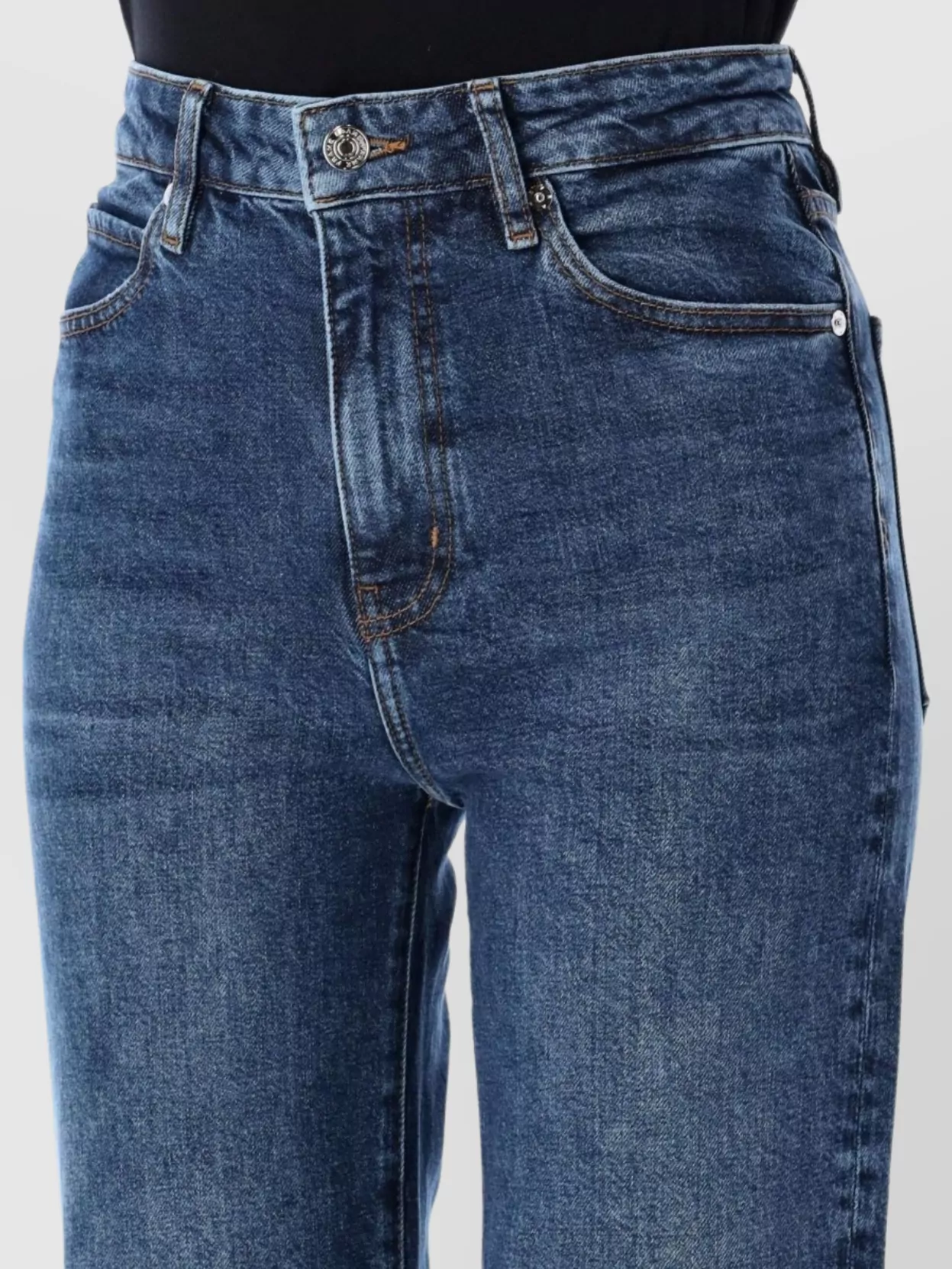Frame The Stitched Arrow Pocketed Trousers