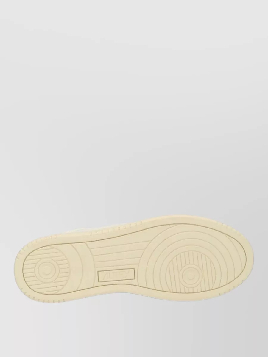 Autry Sneakers Round Toe Flat Sole Contrast Heel