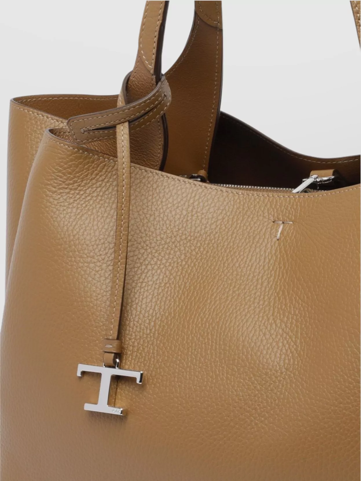 Tod's Textured Leather Tote Bag With 2 Handles
