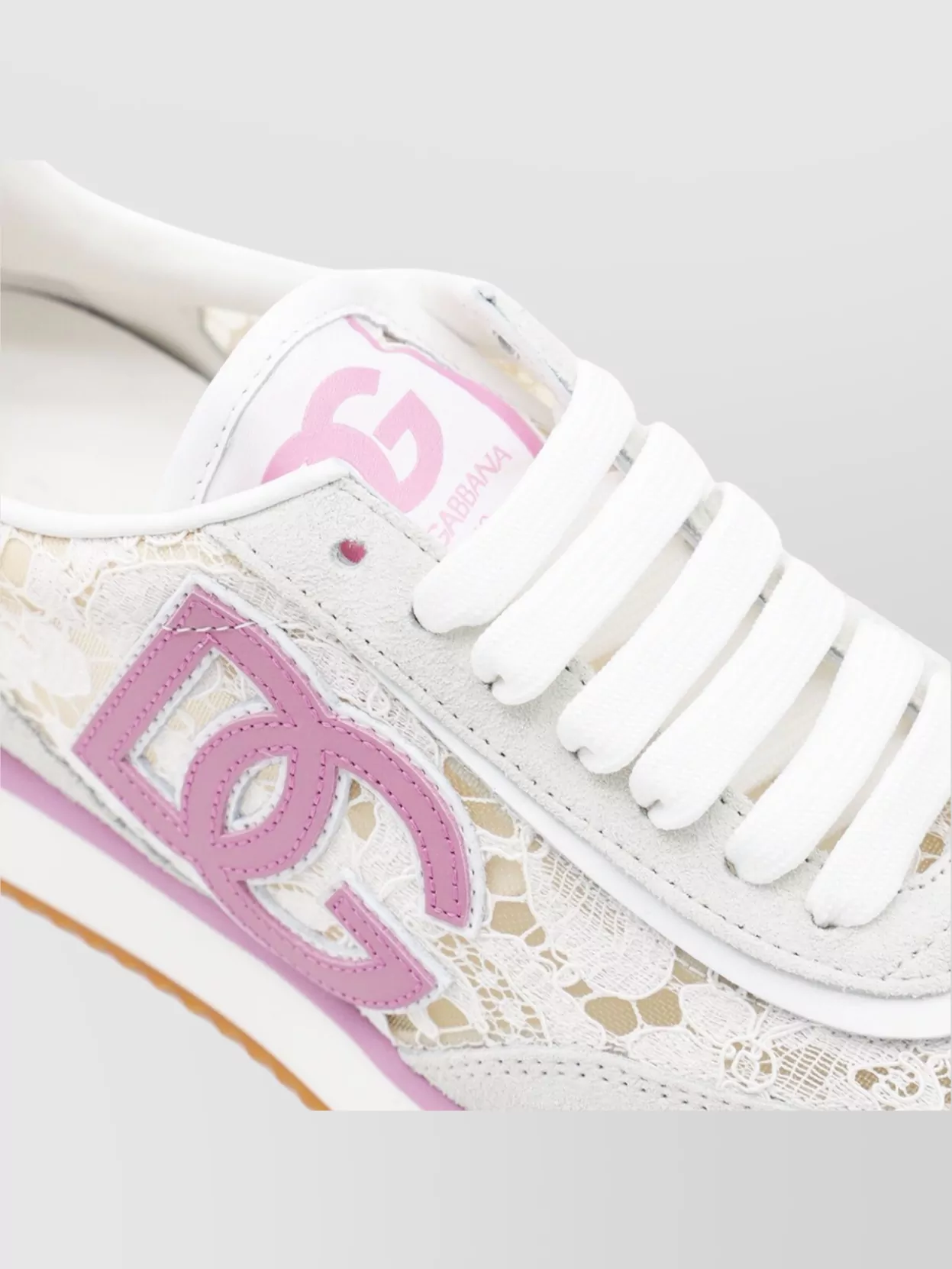 Dolce&Gabbana Low Top Sneakers With Contrast Heel Tab