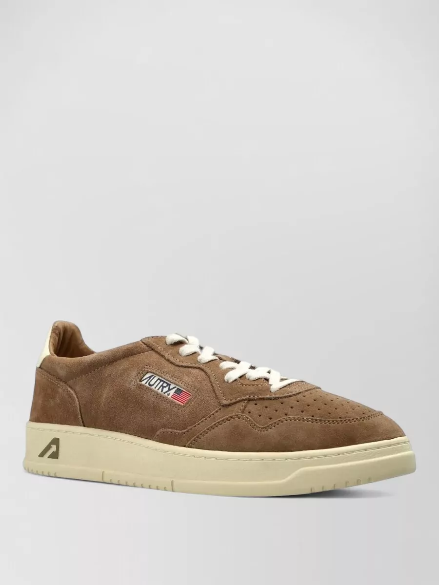 Autry leather low-top sneakers