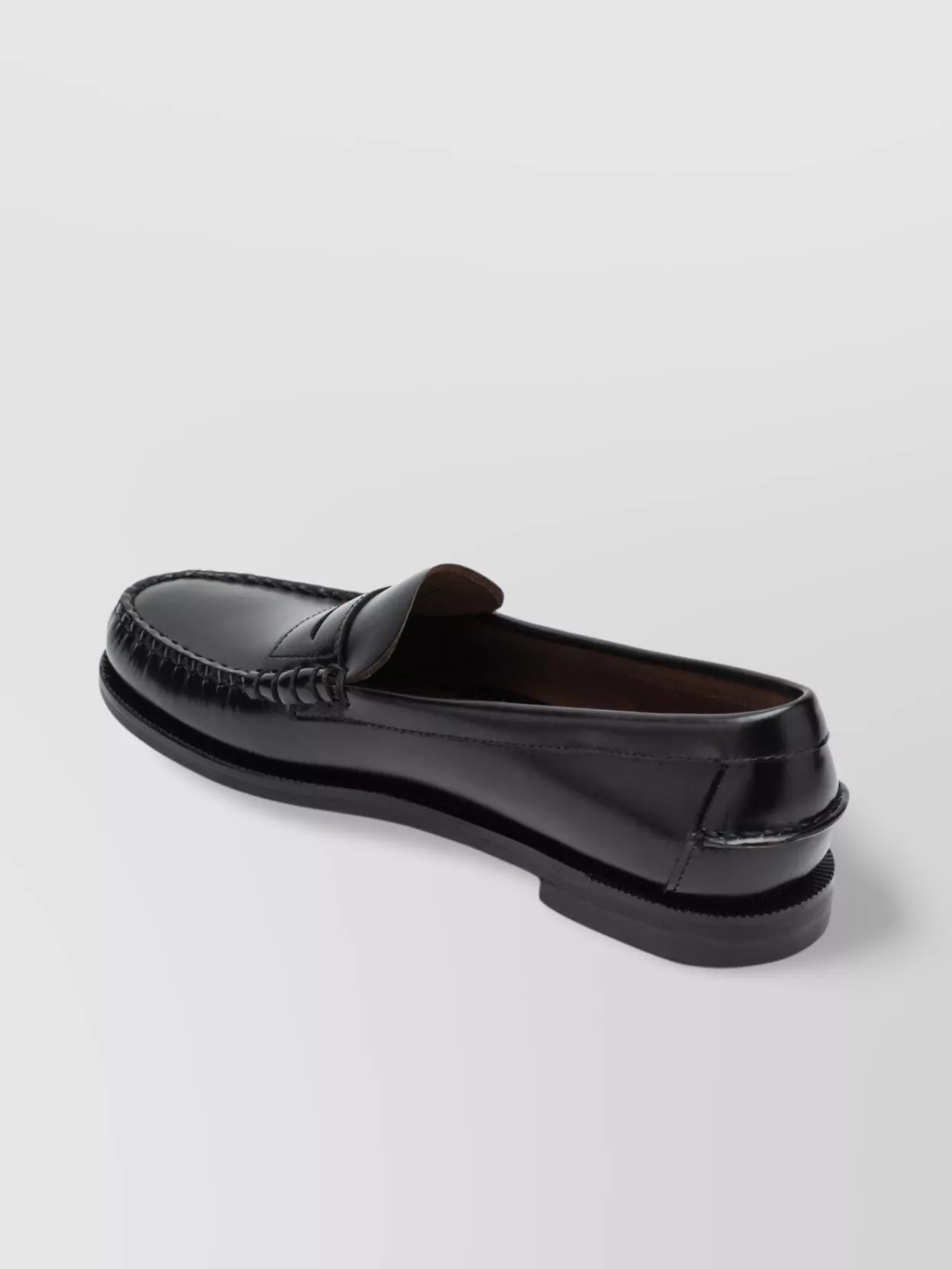 Sebago Round Toe Leather Loafers With Penny Strap