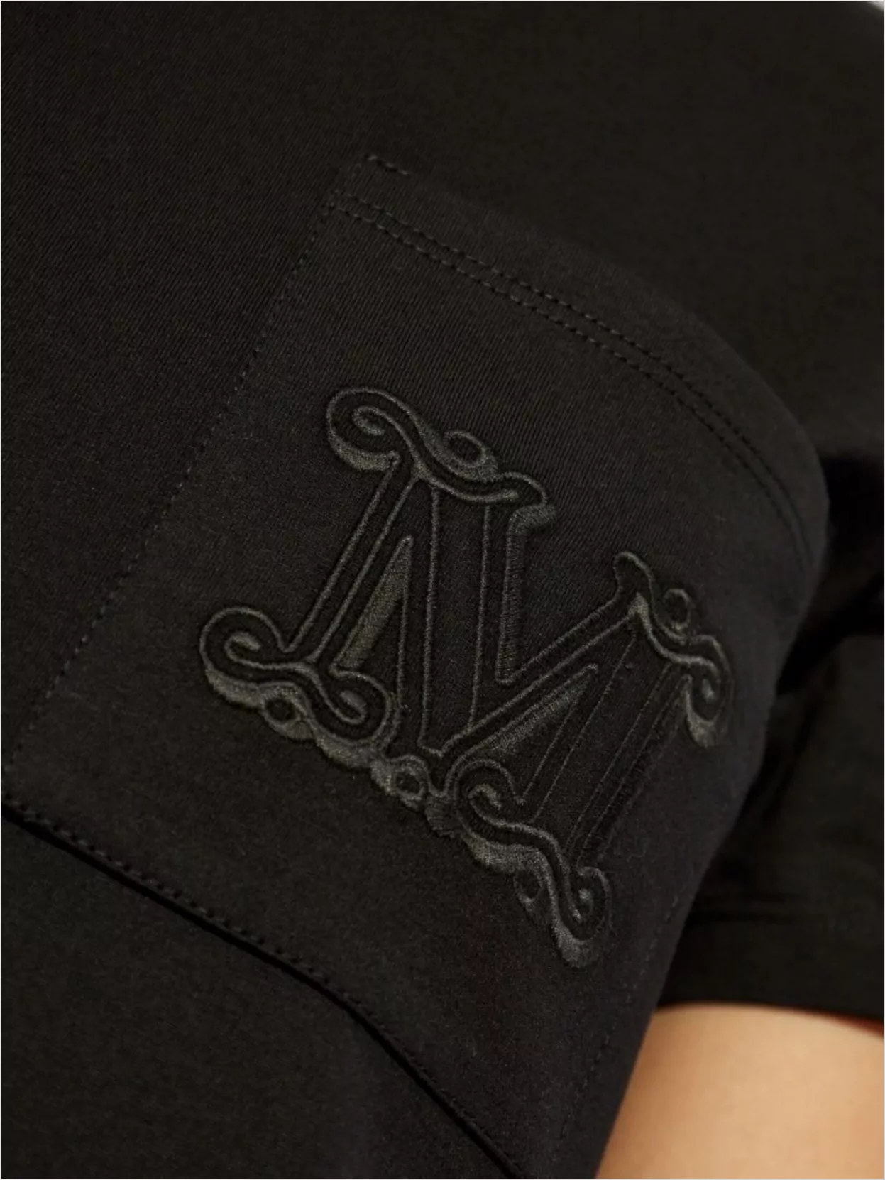 Max Mara Crew Neck Short Sleeve Top With Pocket In Black