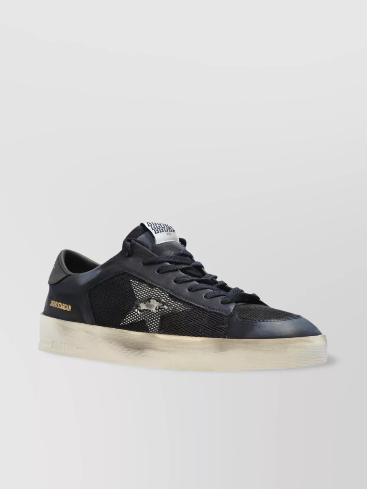 スニーカー Golden  Distressed Low-Top Sneakers With Star Detail Golden Goose Sneakers low-top distressed star detail | The