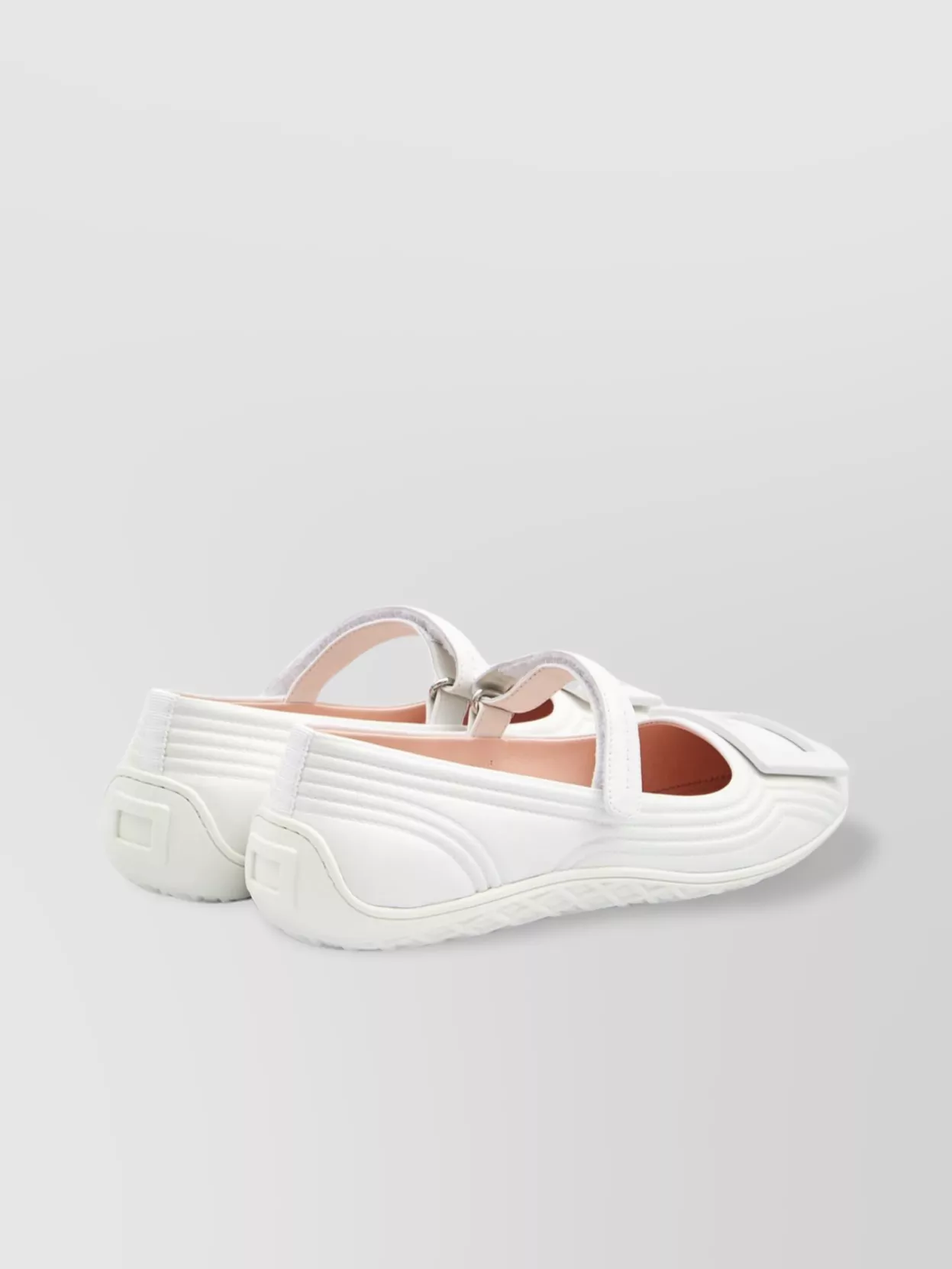 Roger Vivier Low Mary Janes Ballerina In Nappa Leather