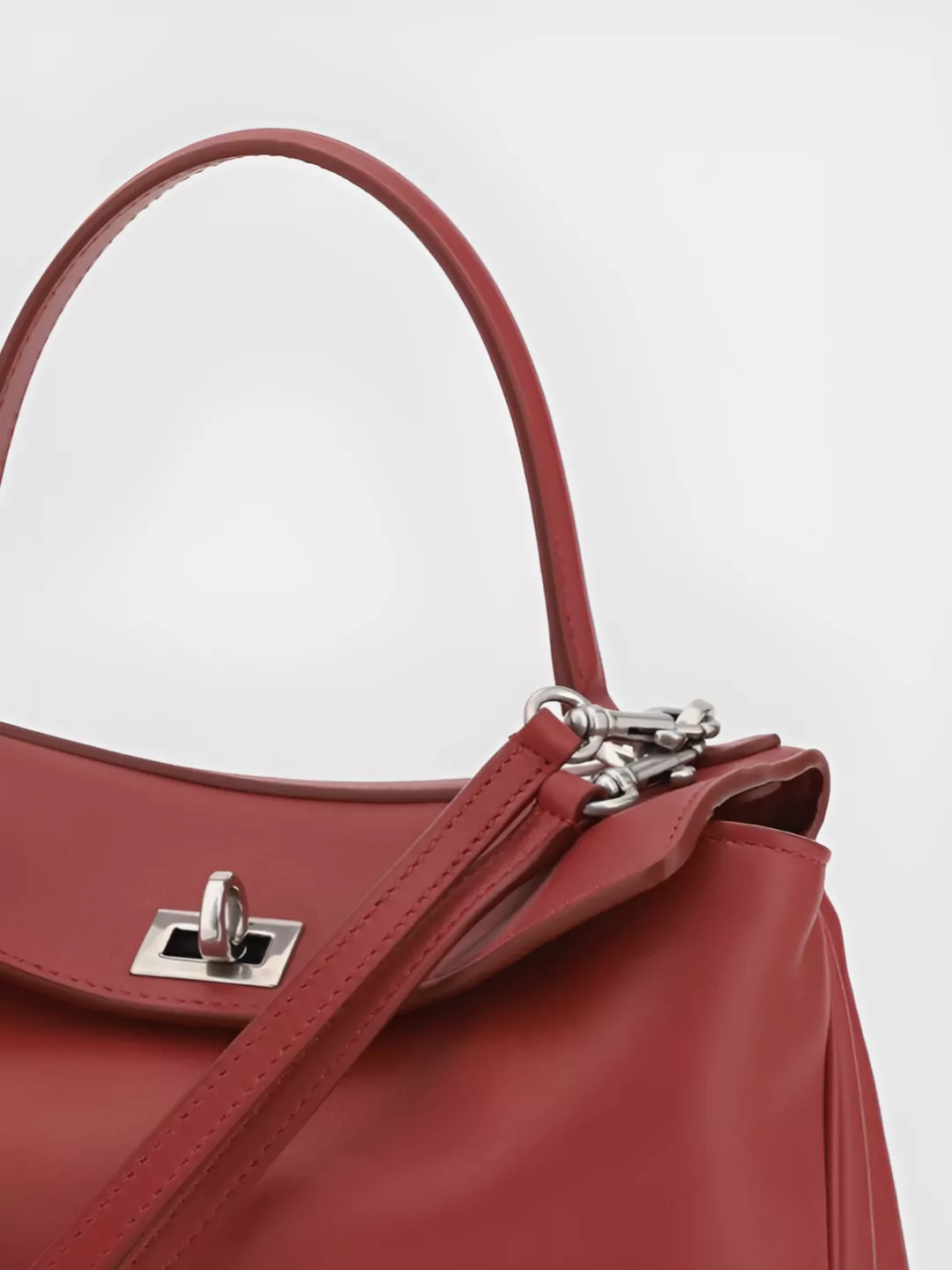 Balenciaga Rodeo Shoulder Bag Removable Strap