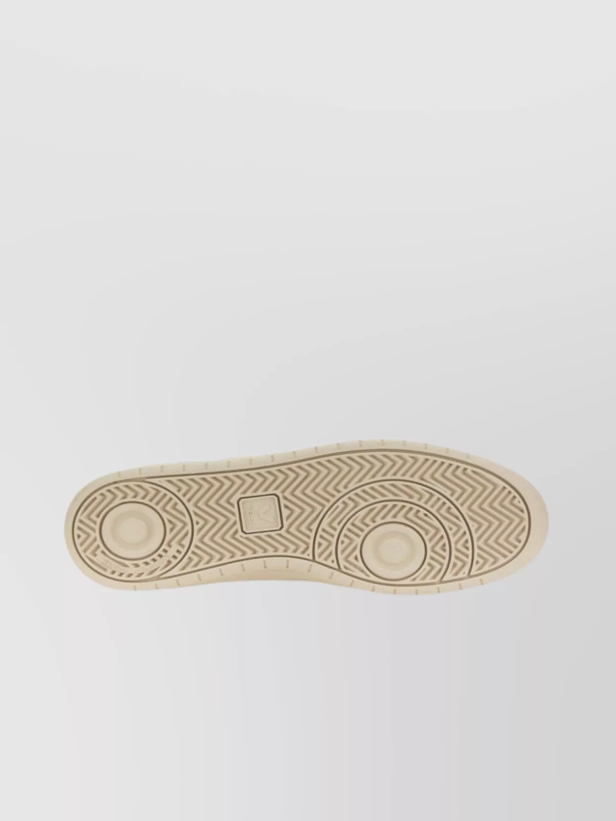 Veja V-12 Sneakers Low-top Perforated Silhouette