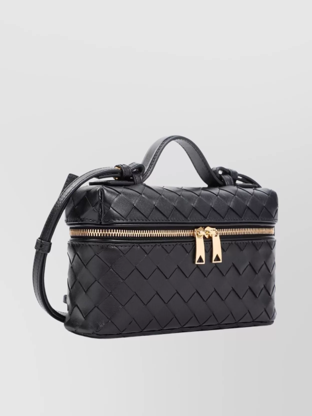 Bottega Veneta Vanity Case Bag With Adjustable Strap And Woven Design