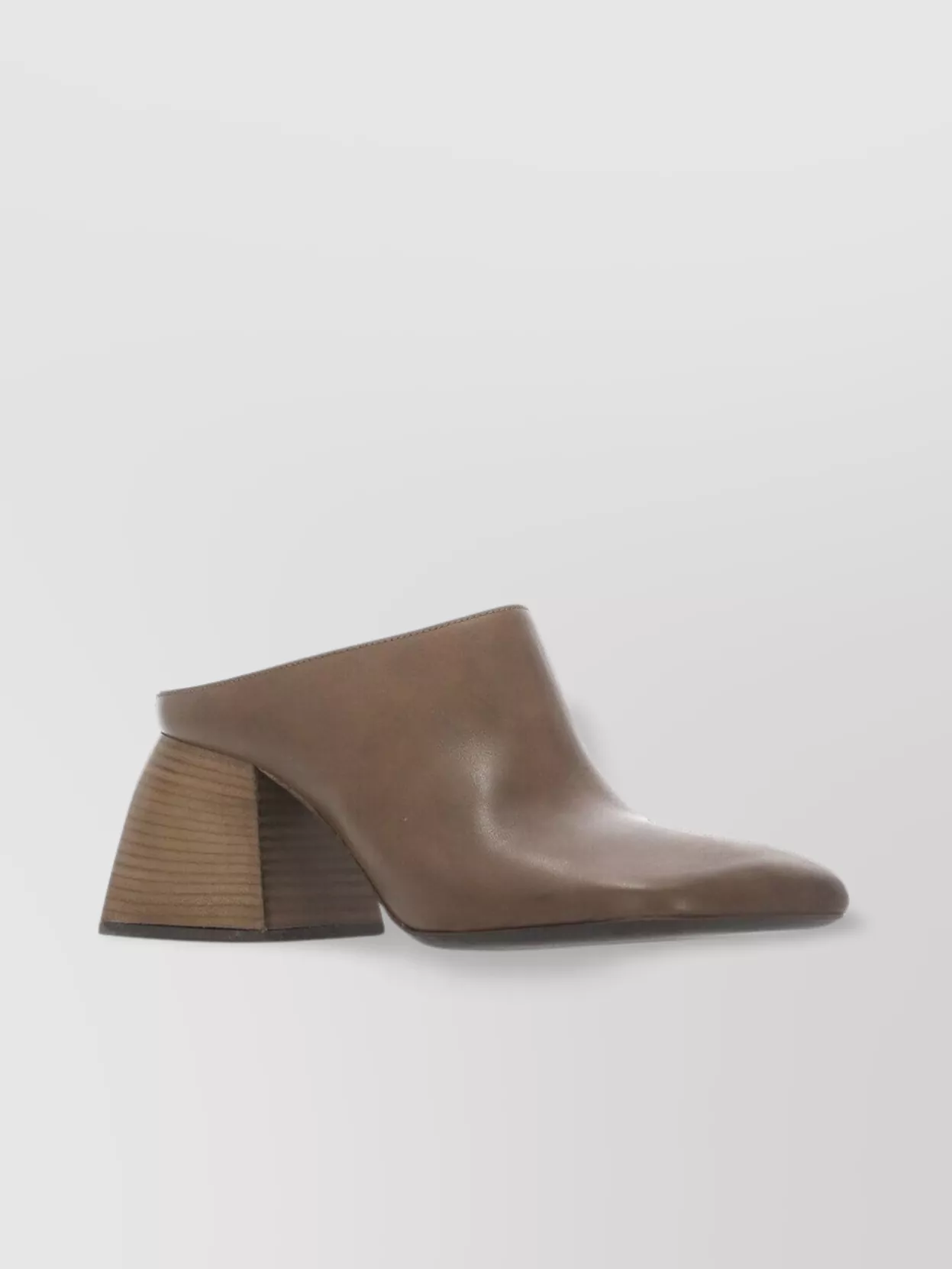 Uma Wang Leather Block Heel Mules With Squared Toe
