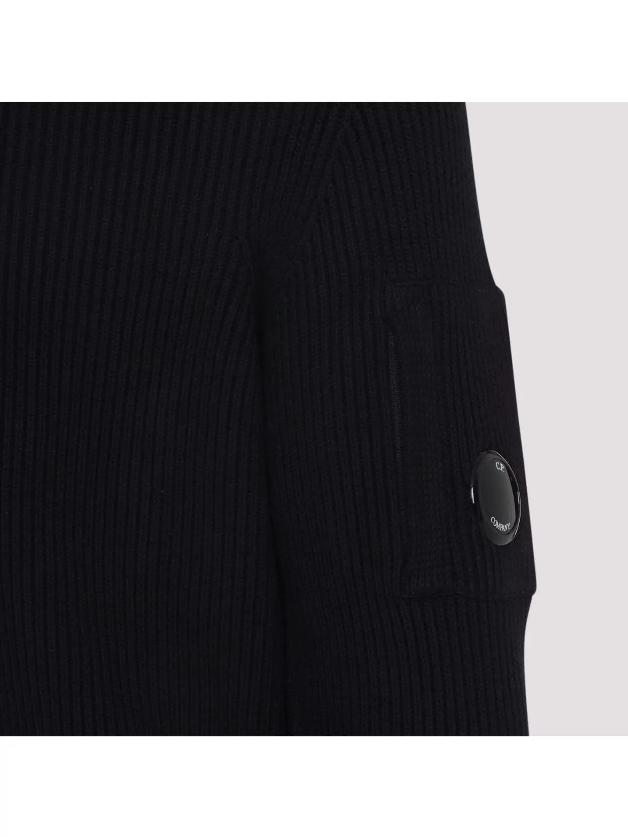 C.p. Company Knit Polo Collar Arm Pocket