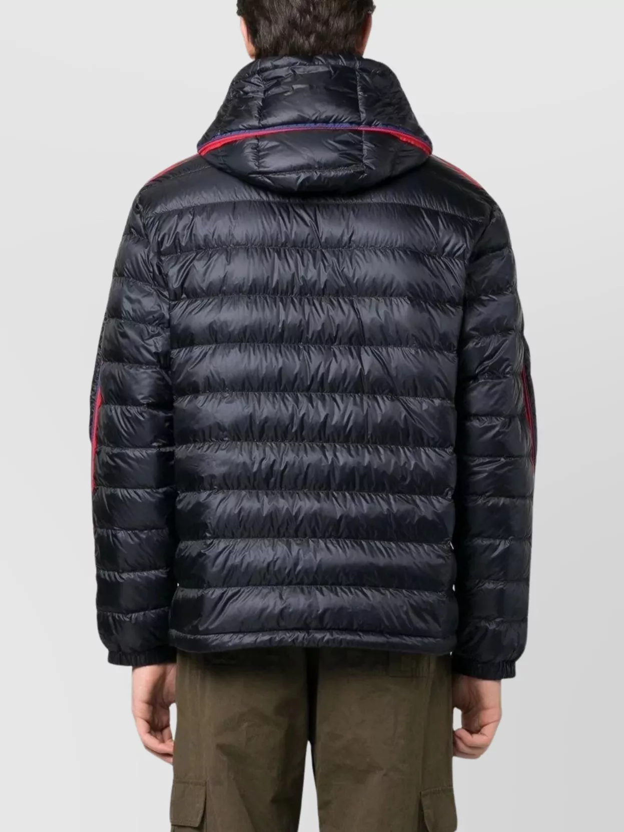 Moncler Logo Patch Puffer Jacket Hood