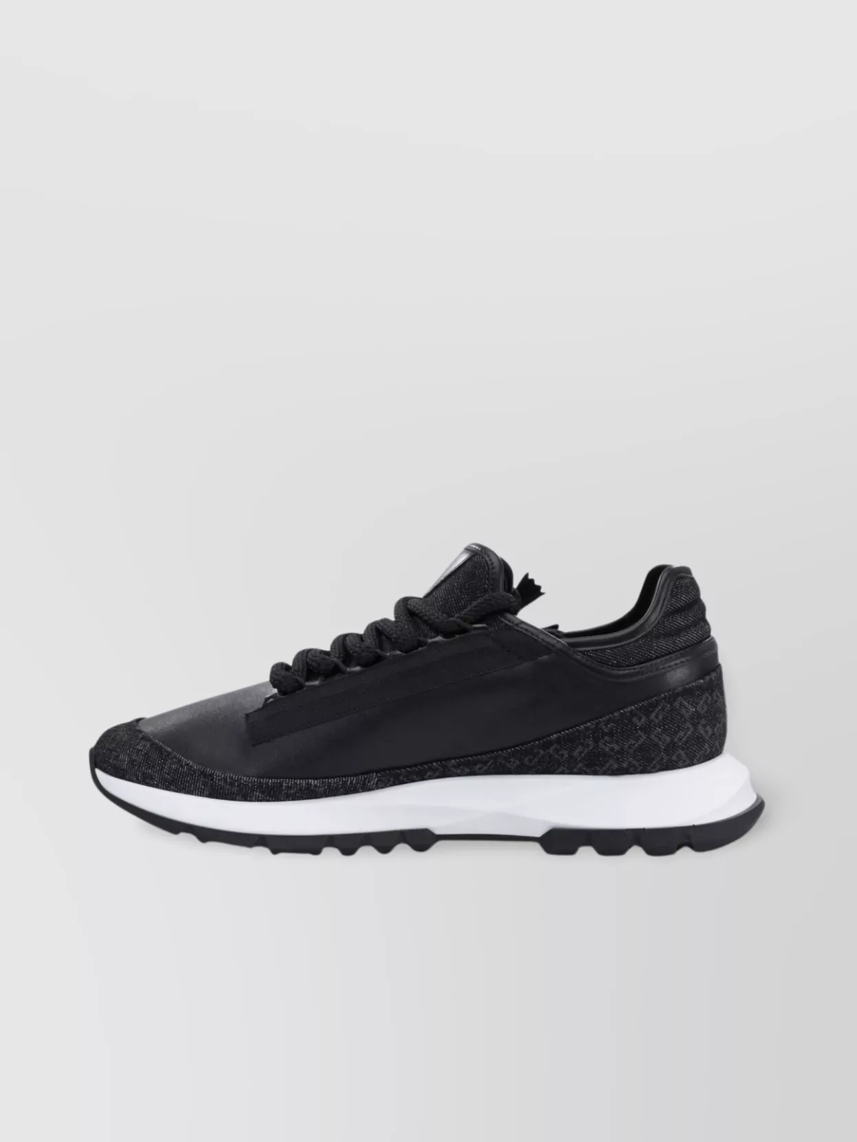 Givenchy Rubber Sole Textured Panels Sneakers Slip-On