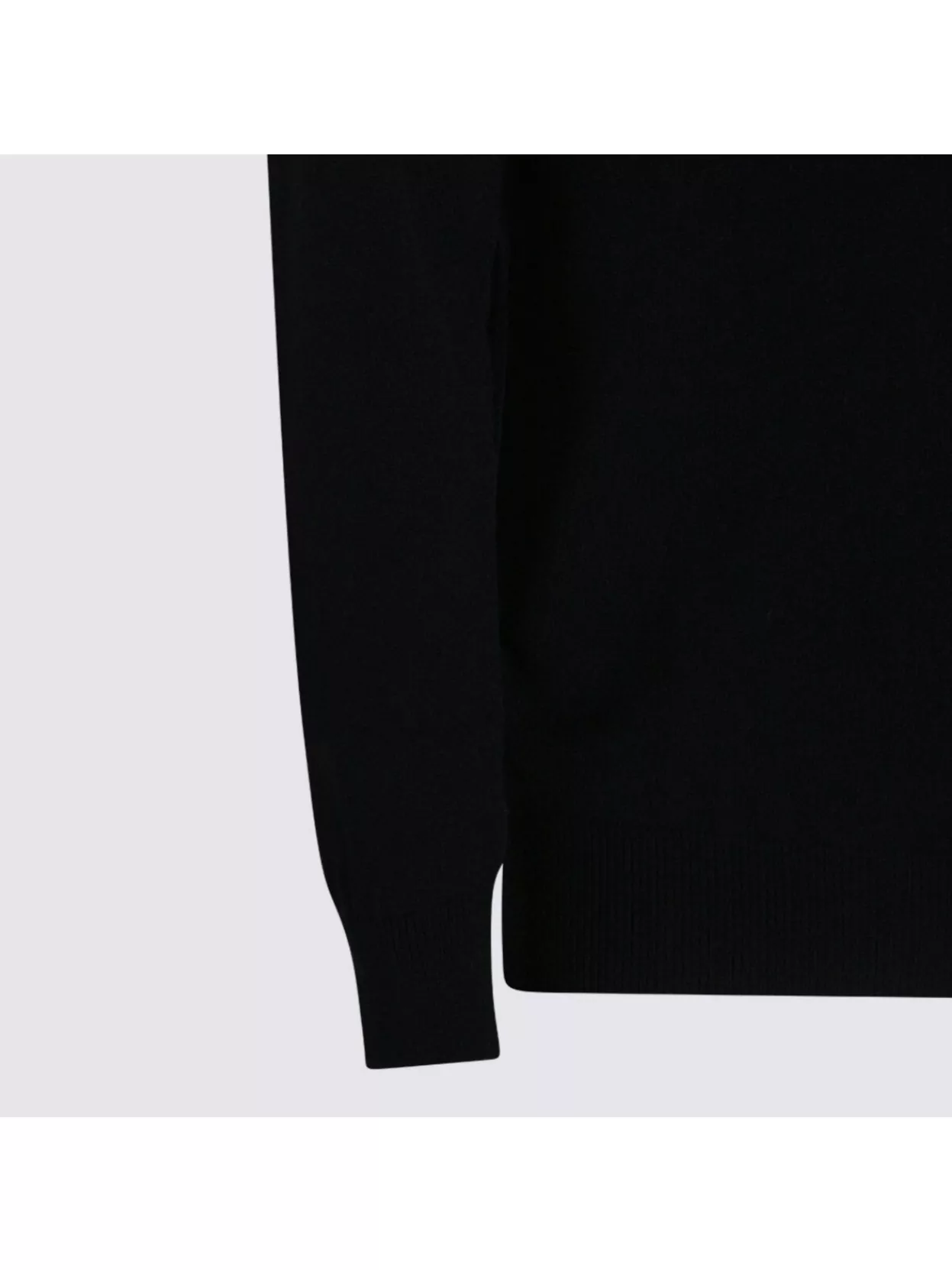 Lardini Crew Neck Long Sleeve Sweater With Ribbed Cuffs