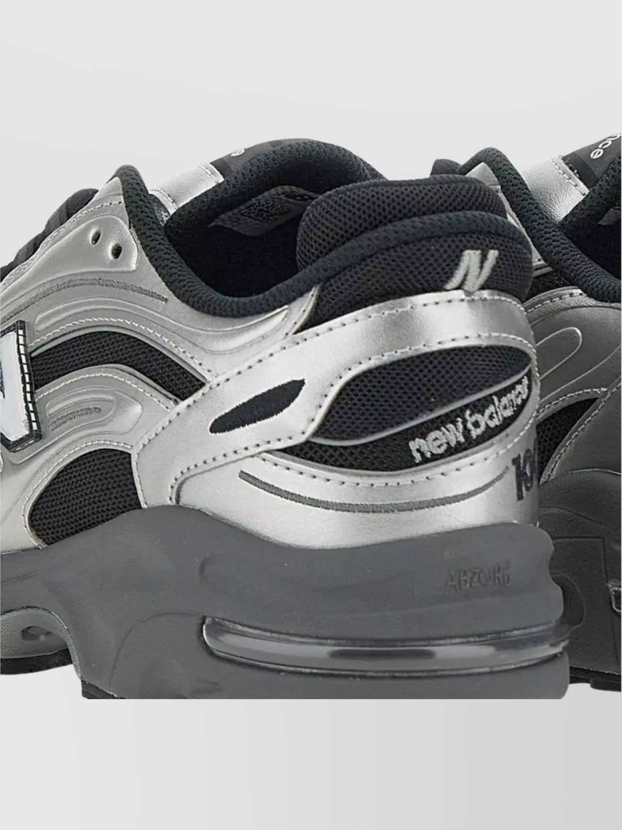 New Balance Mens Silver Metallic Green 1000 Metallic Mixed-material Trainers