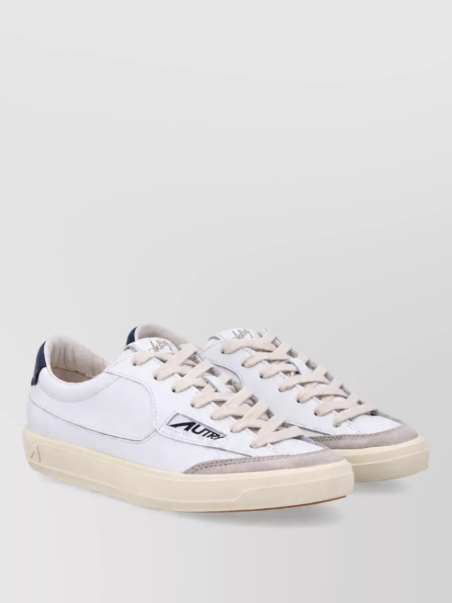Autry leather lace-up sneakers