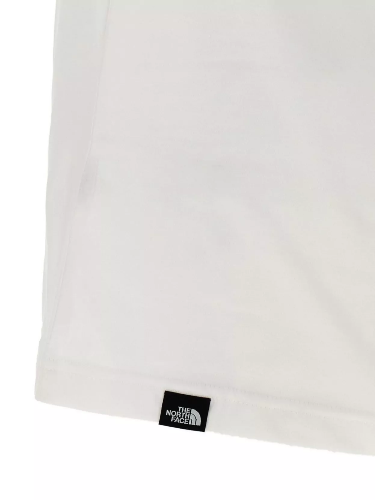 THE NORTH FACE BASIC ROUND NECK T-SHIRT 