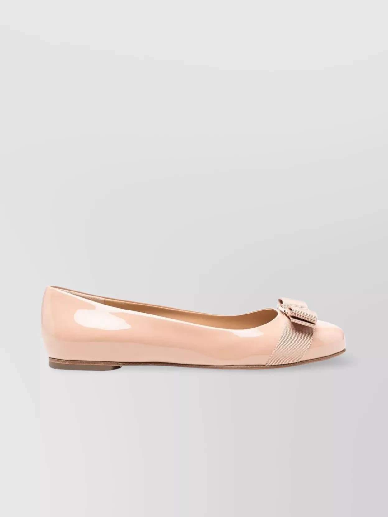 Shop Ferragamo Glossy Patent Leather Ballerina Shoes With Golden Plate
