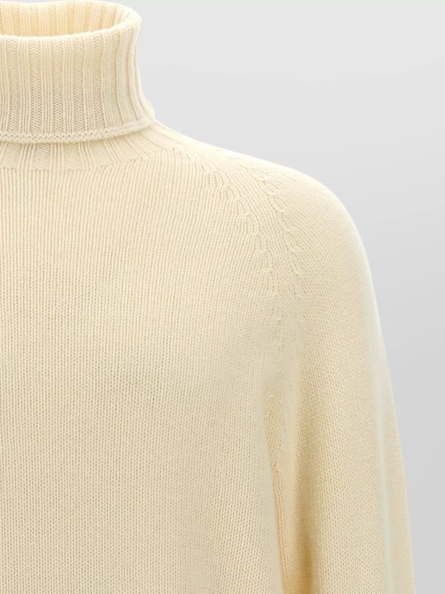 Ma'ry'ya Wool Silk Cashmere Turtleneck Sweater