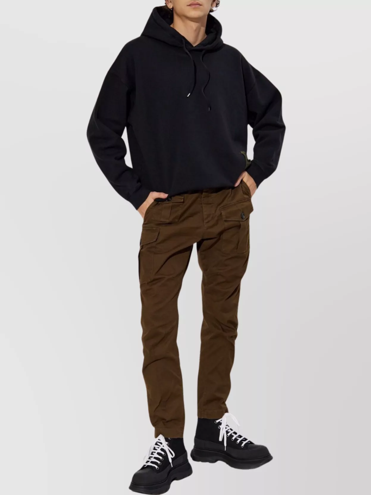 Dsquared2 Cargo Pants With Button And Pocket Accents
