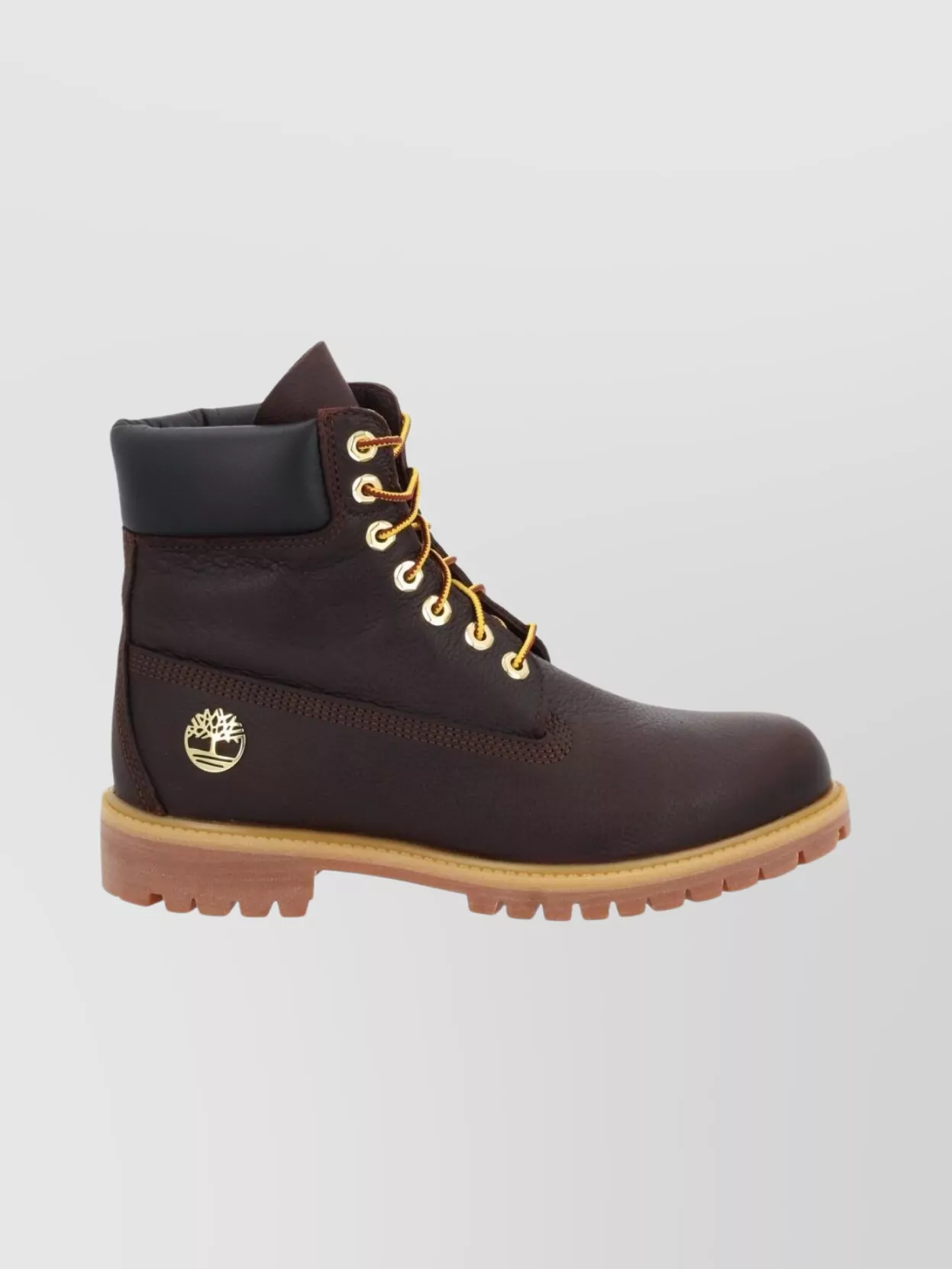 Timberland Rugged Round Toe Boots With Lug Sole