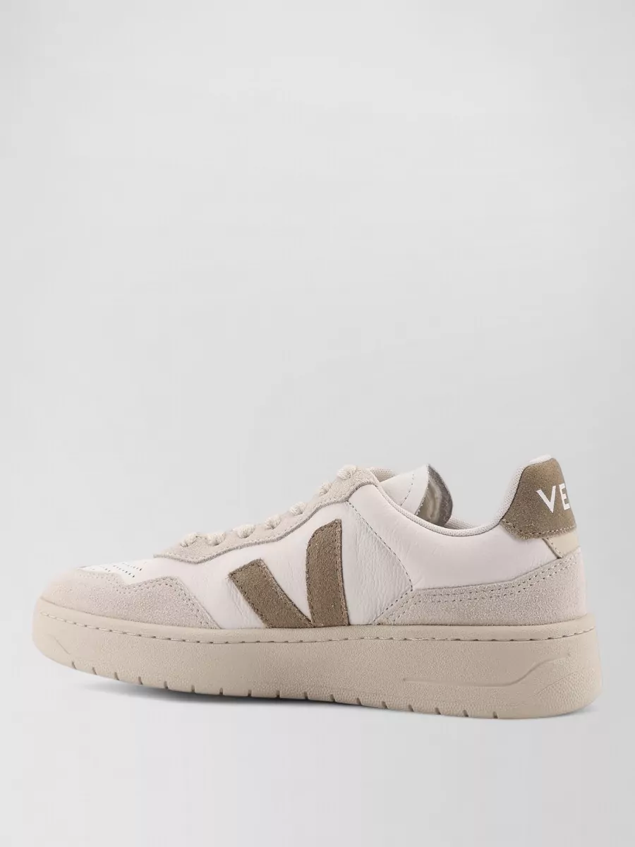 Veja Leather Low-Top Sneakers