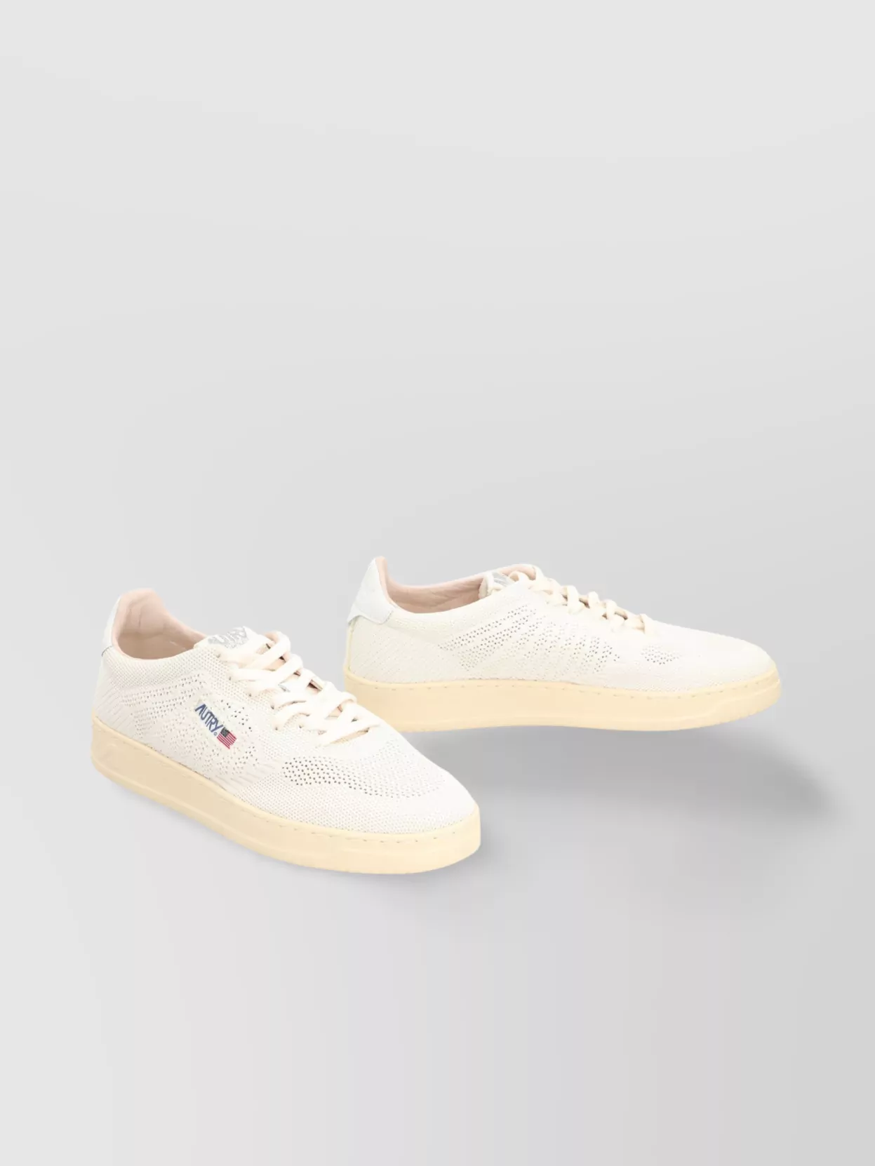 Autry Medalist Easeknit Low-top Sneakers