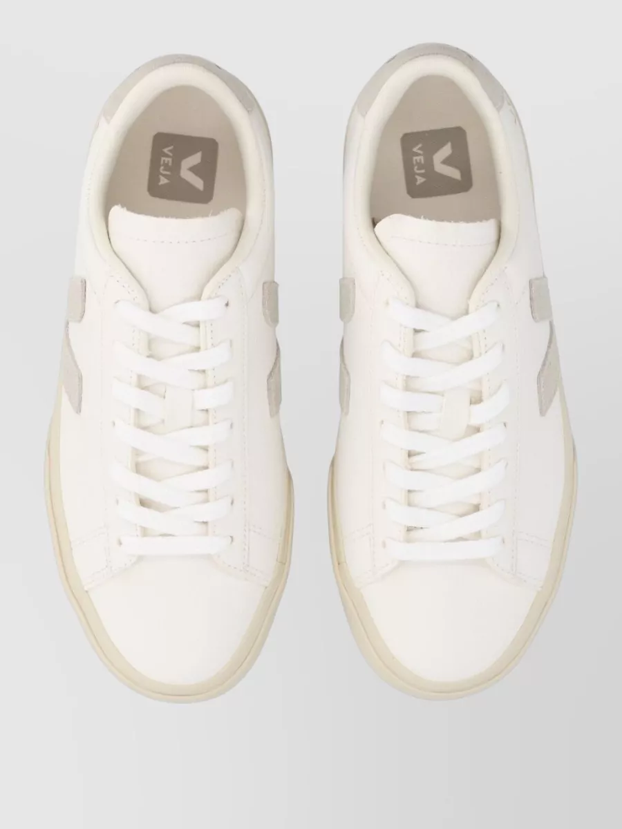 Veja Low-Top Sneakers With Round Toe Design