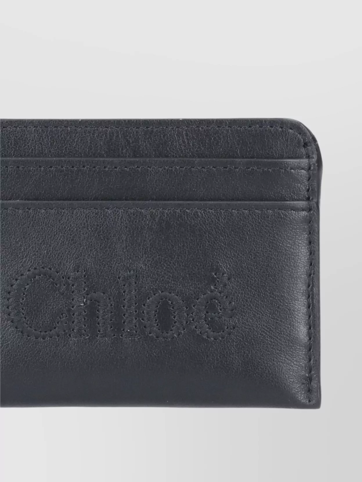 Chloé Compact Leather Wallets With Minimalist Design