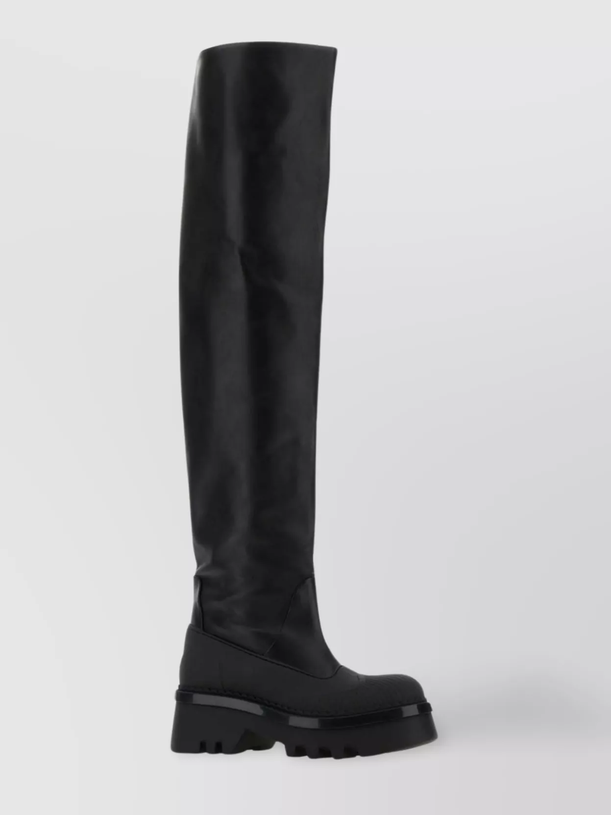 Chloé Raina Tall Round-toe Chunky Sole Boots In Black