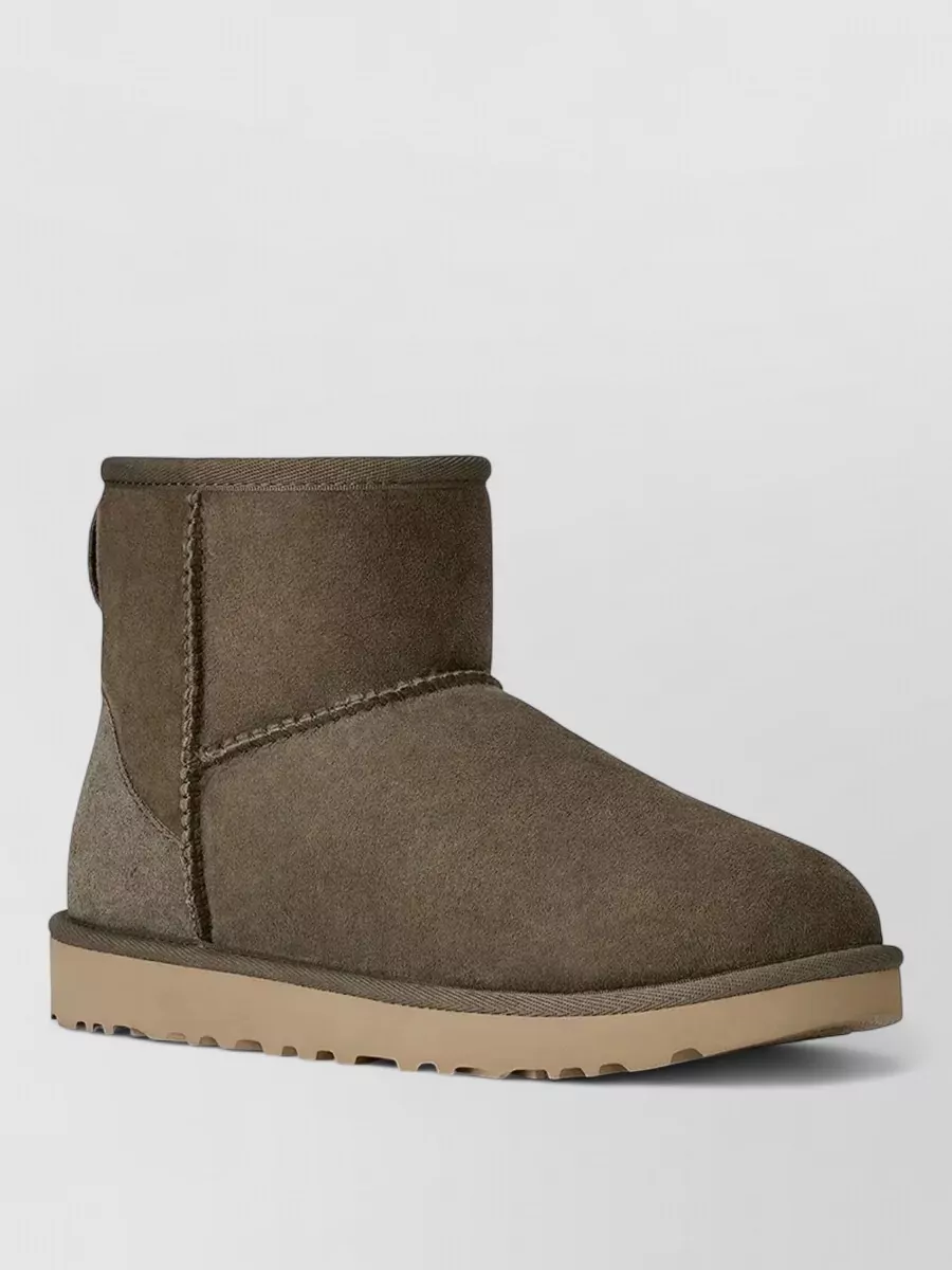 Ugg leather classic mini boots