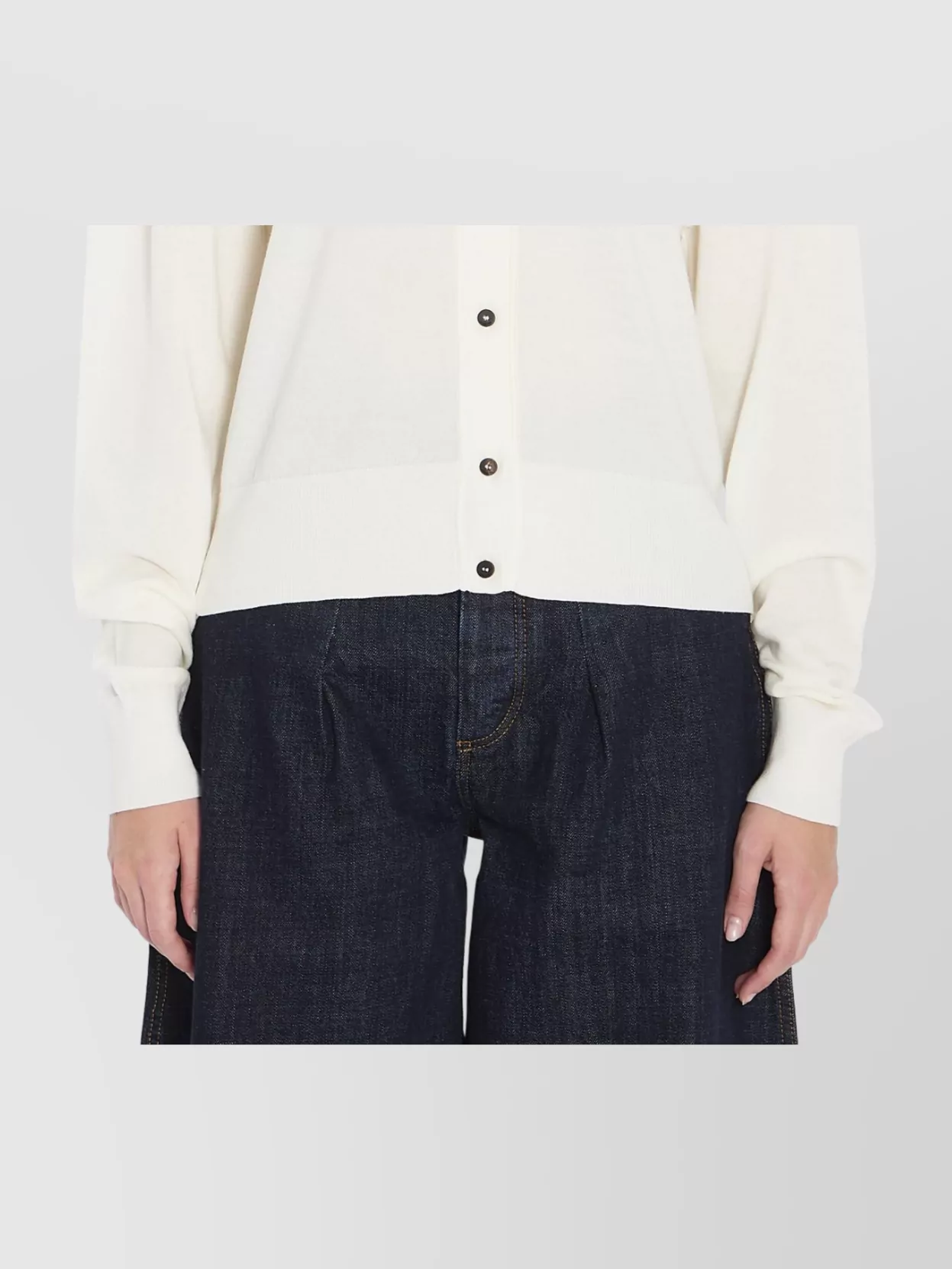 Jacquemus Womens Off-white Le Brode Logo-embroidered Knitted Wool Cardigan In White